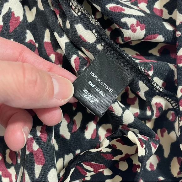 Torrid Leopard Georgette Blouse Red Black - Picture 5 of 9